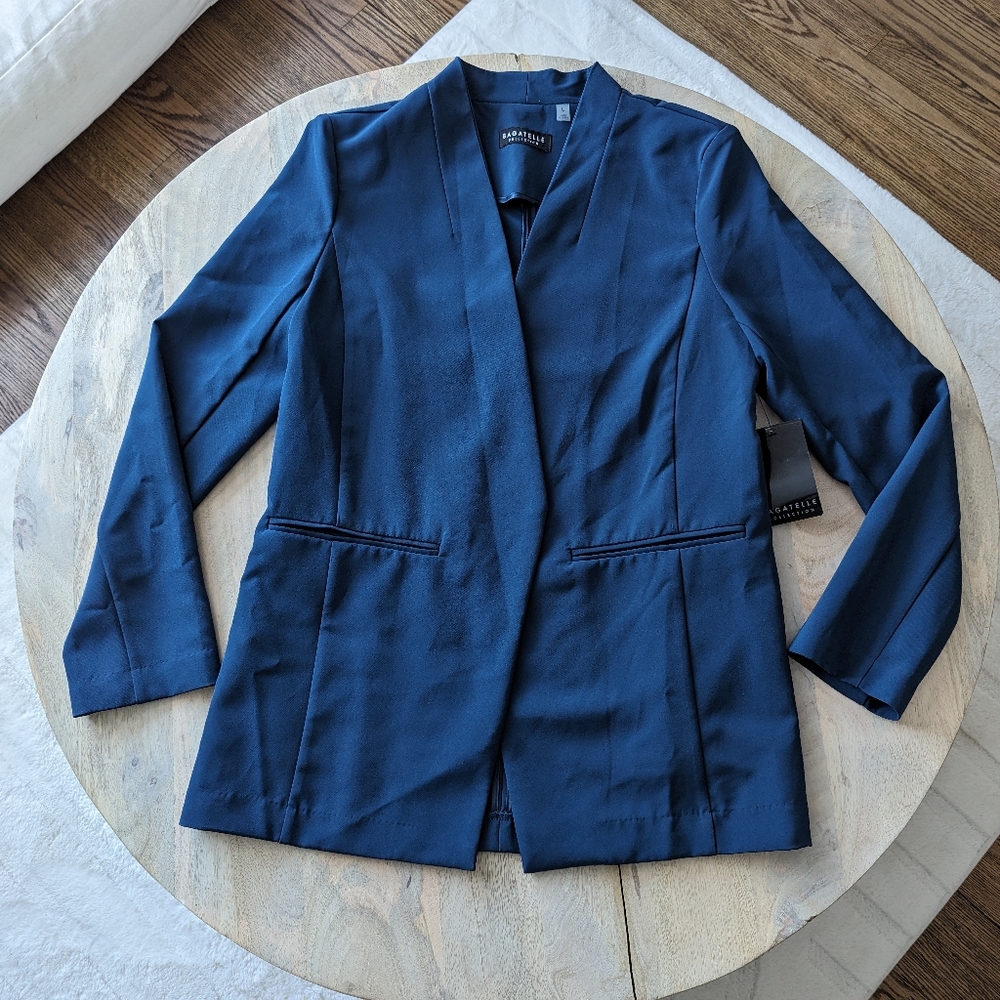 Bagatelle Navy‎ Blazer - Picture 4 of 9